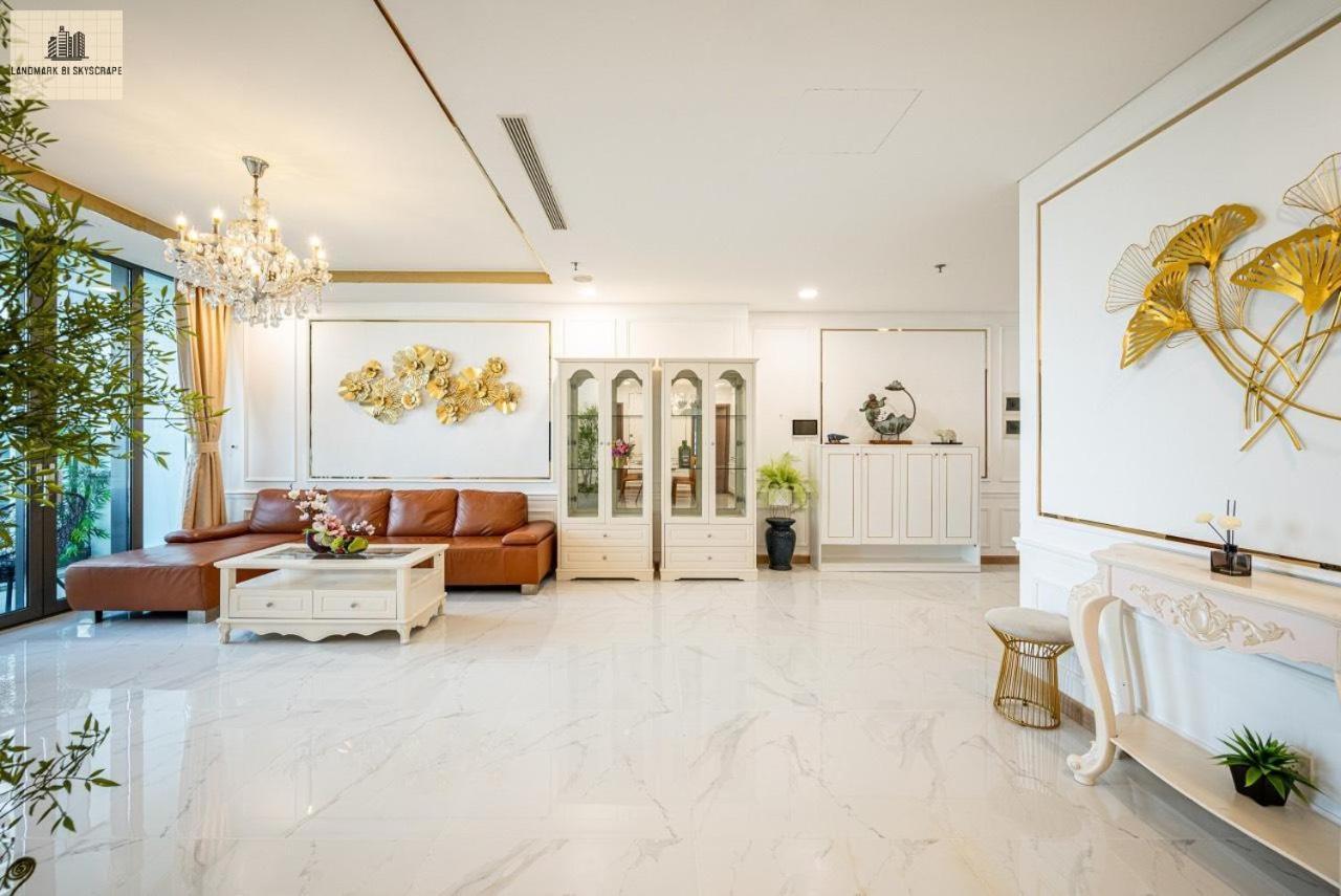 Landmark 81 Skyscrape Luxury Romantic * Ho Chi Minh City