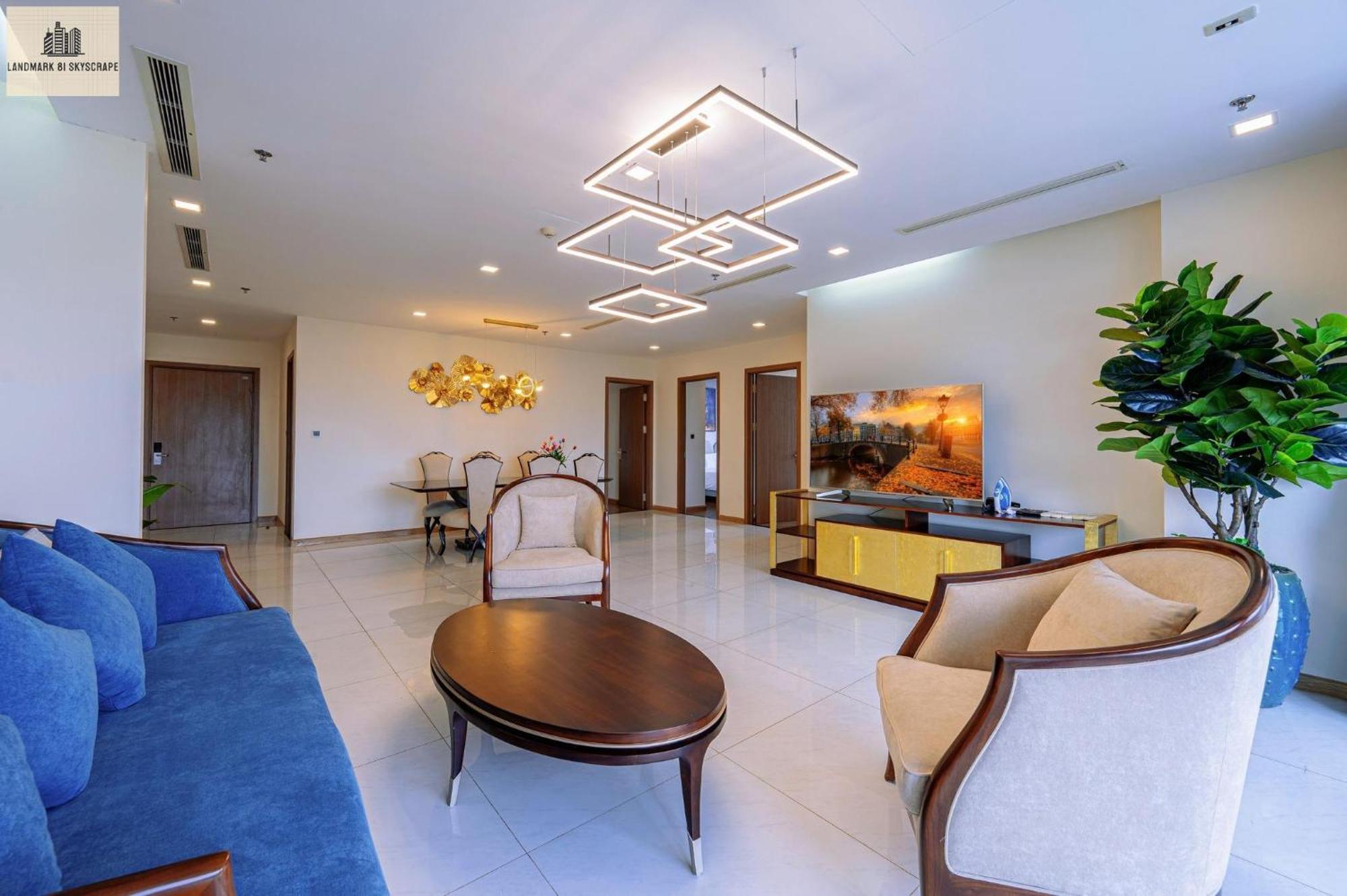 Landmark 81 Skyscrape Luxury Romantic * Ho Chi Minh City