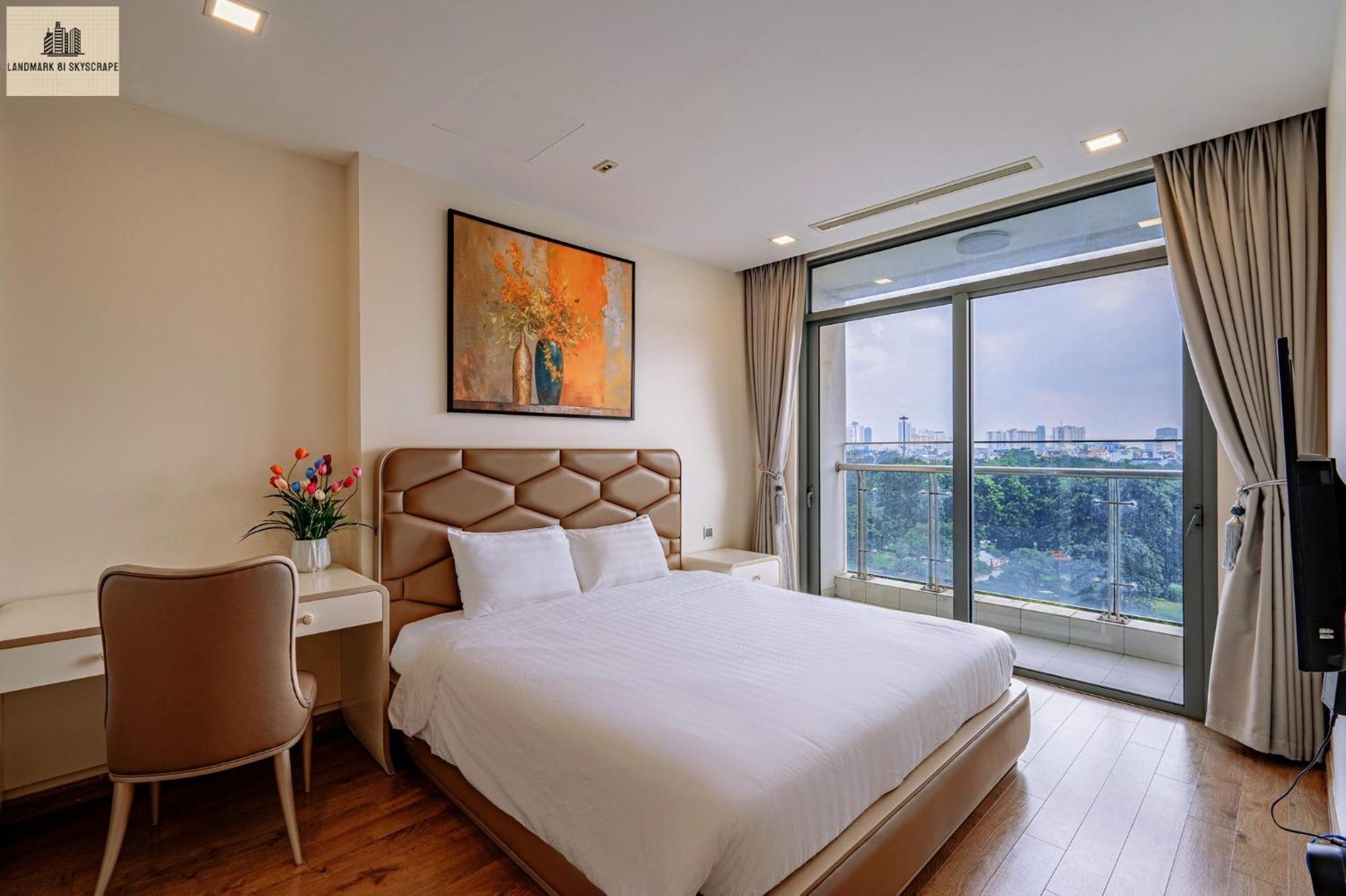 Landmark 81 Skyscrape Luxury Romantic Apartment *